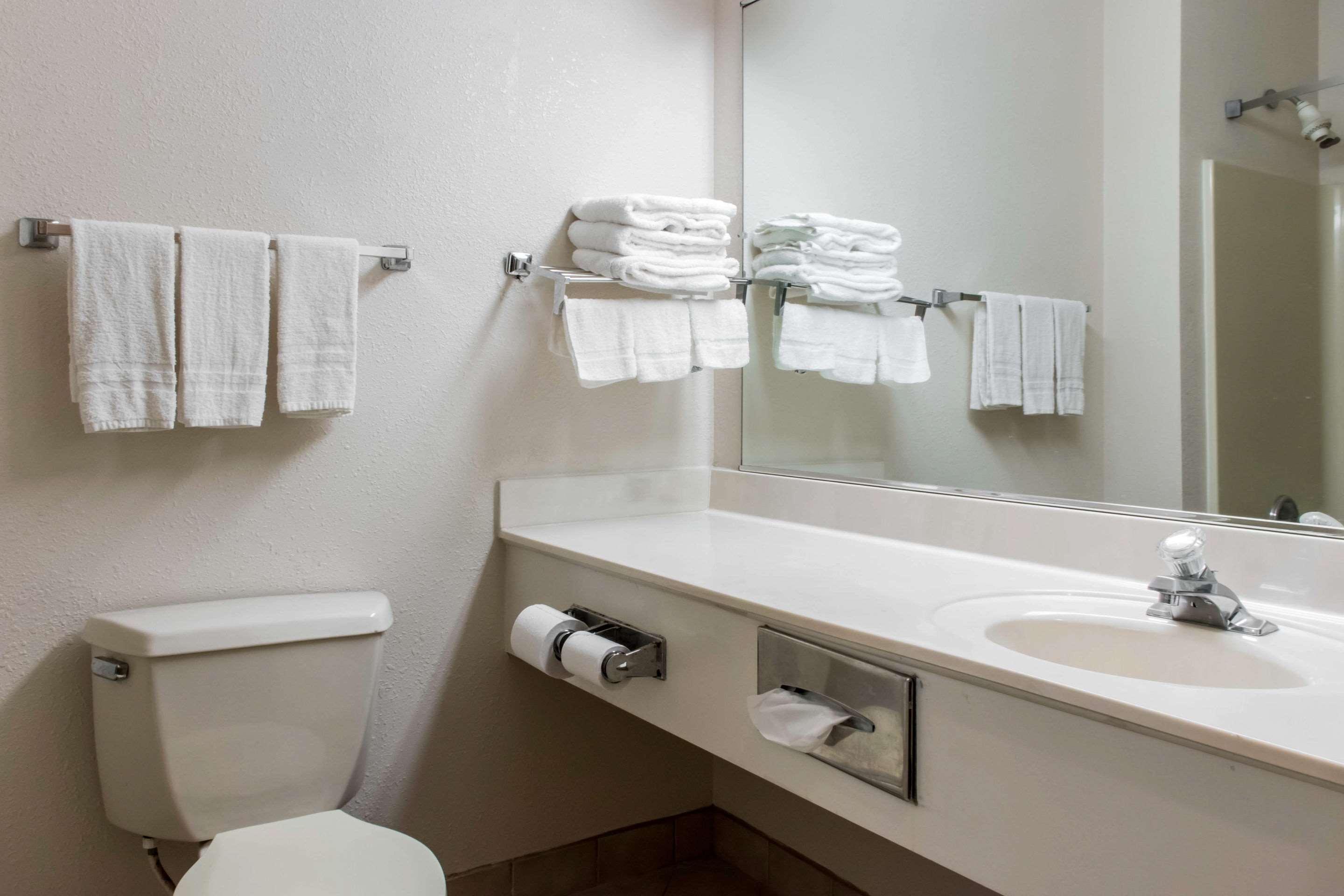 Econo Lodge Carlisle Ngoại thất bức ảnh