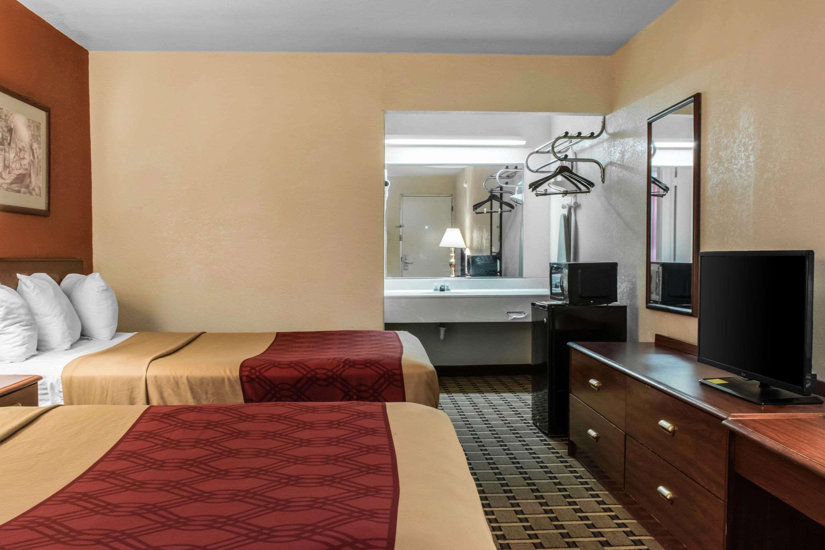 Econo Lodge Carlisle Ngoại thất bức ảnh