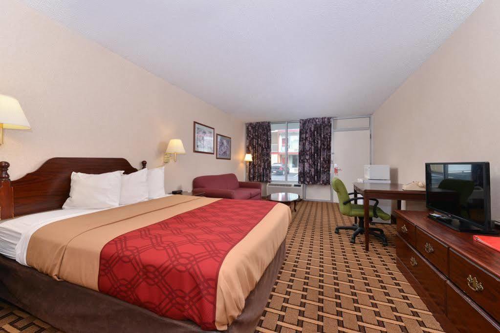 Econo Lodge Carlisle Ngoại thất bức ảnh